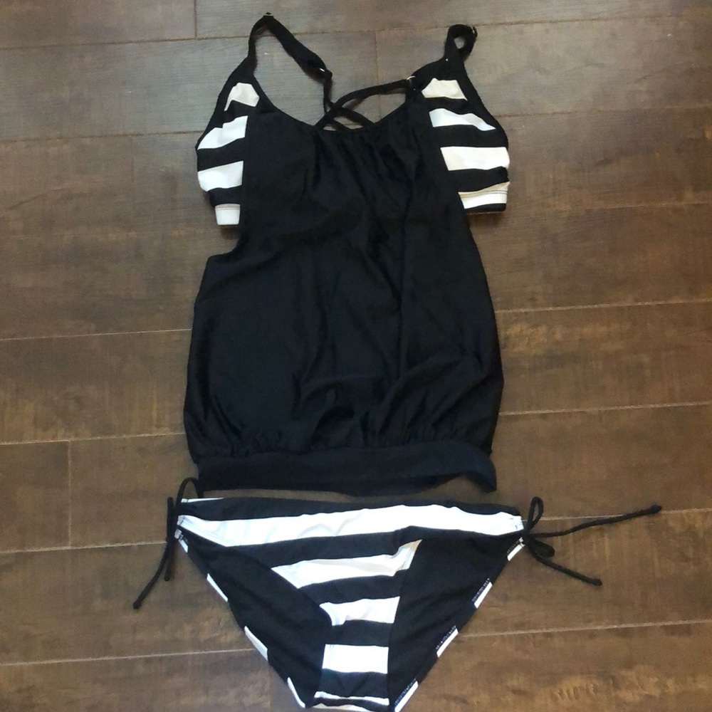 Black and white tankini